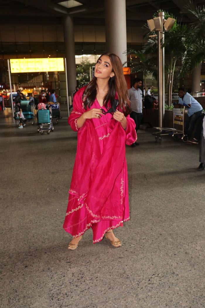 Airport Fashion, Done Right: Pooja Hegde, Ankita Lokhande And Nikki Tamboli\'s Travel Diaries