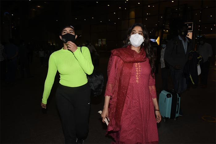 Airport Traffic: Sara, Janhvi And Other Stars