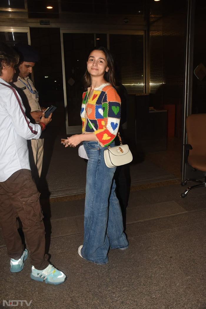 Airport Traffic: Katrina-Vicky Kaushal, Alia Bhatt And Others