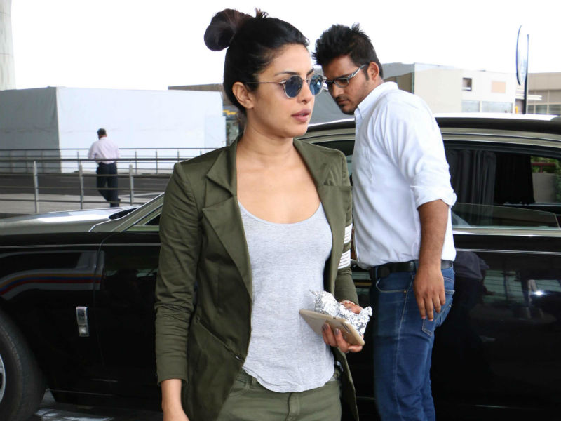 The Jetsetters: Priyanka Chopra, Evelyn Sharma