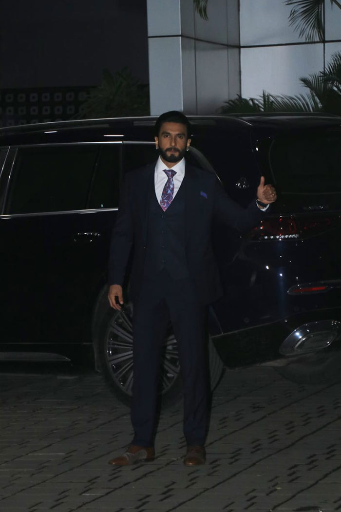 A suited Ranveer Singh was spotted at Mumbai's Kalina Airport on Thursday.