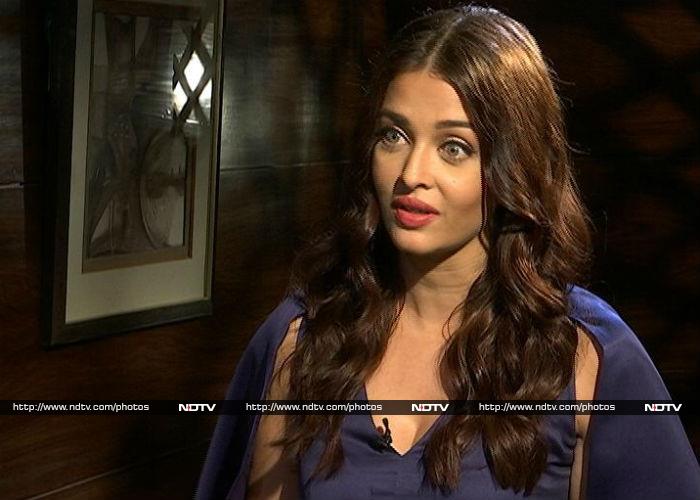 Aishwarya Rai Bachchan\'s Different Moods Captured In Four Frames