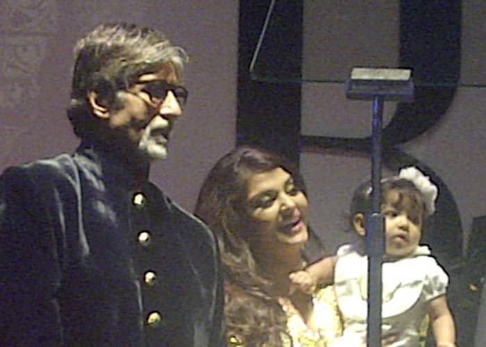 First pics: Aaradhya Bachchan at Big B\'s birthday bash