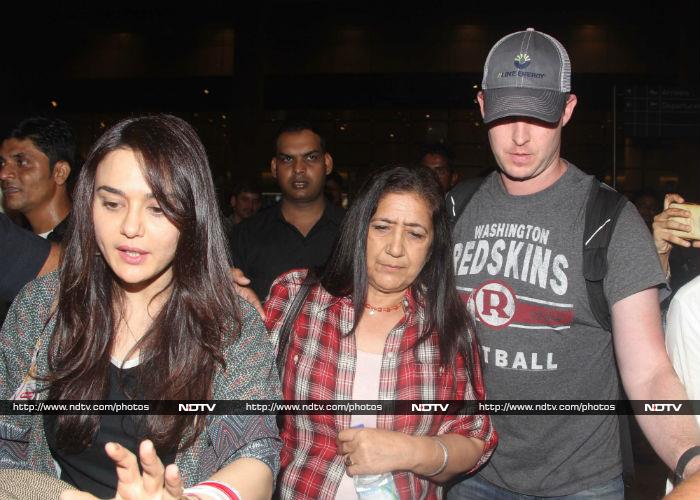 Aishwarya Takes Off For Cannes, Preity is Back in Town