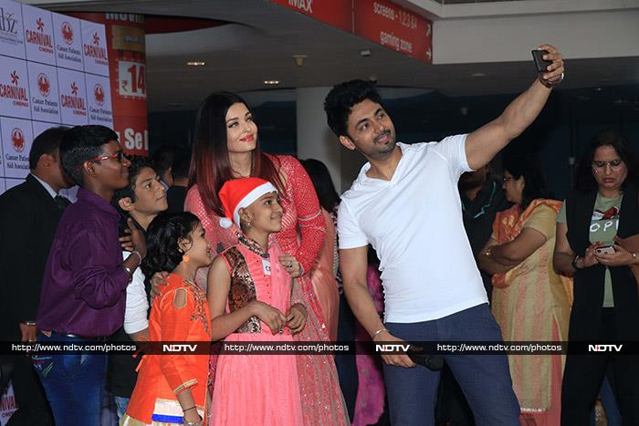 Aishwarya Rai Bachchan Celebrates Christmas With Cancer Survivors
