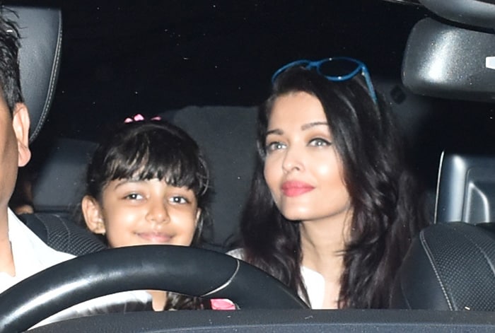 Aishwarya Rai Bachchan And Daughter Aaradhya\'s Day Out
