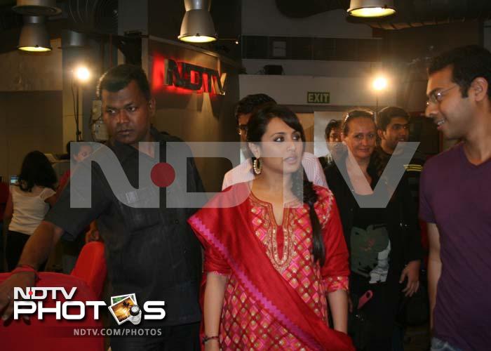Aiyyaa! Rani drops by the NDTV studio
