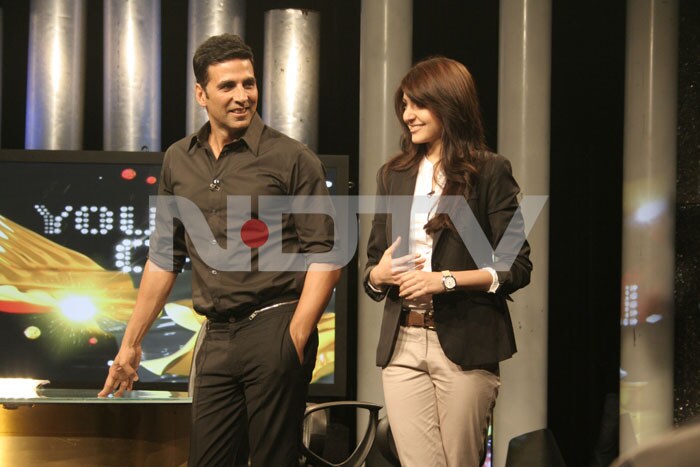 Akshay, Anushka Visit NDTV