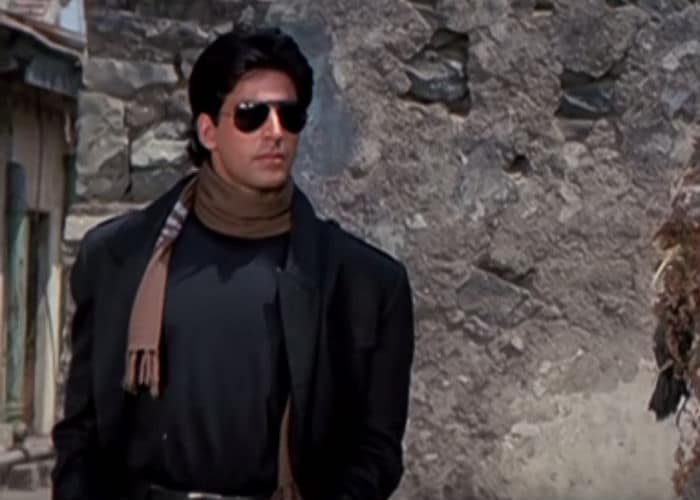 Akshay's first big break came in the form of the movie <i>Khiladi</i> (1992), the first of a series of movies to capitalise on the <i>Khiladi</i> tag which would become Akshay's screen moniker.