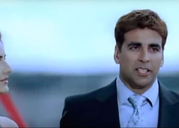 In 2007, a new star pairing was created with <i>Namastey London</i> in which Akshay starred opposite Katrina Kaif, playing a small-town Punjabi <i>munda</i> to her spoilt London girl. Later that year released <i>Welcome</i>, also a hit. Akshay and Katrina were now being compared with the ultimate hit <i>Jodi</i> of Kajol and Shah Rukh Khan.