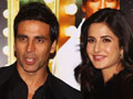 Akshay, Katrina Cause Fan Frenzy in London