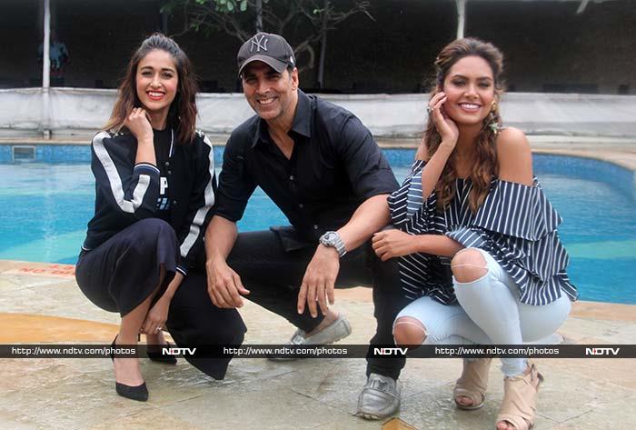 Actor Akshay Kumar and his <I>Rustom</i> co-stars, Ileana D'Cruz and Esha Gupta, kicked-off the month of August with a photoshoot as promotion for their upcoming film.