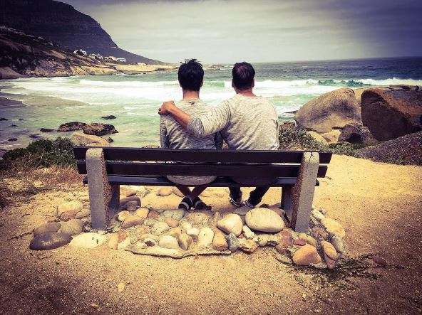 Akshay Kumar And Twinkle\'s Cape Town Album Is Wow