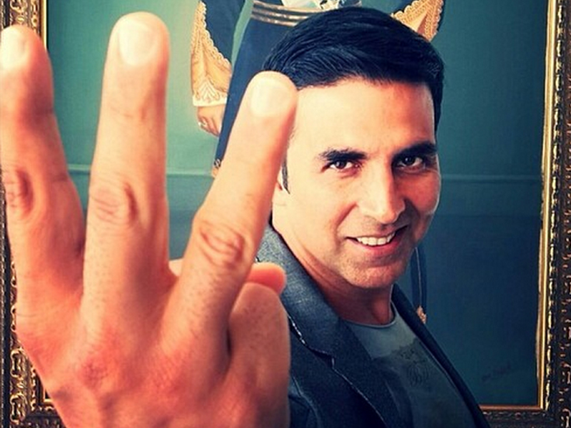Akshay Kumar@48 Adds More <i>Bliing</i> to Bollywood