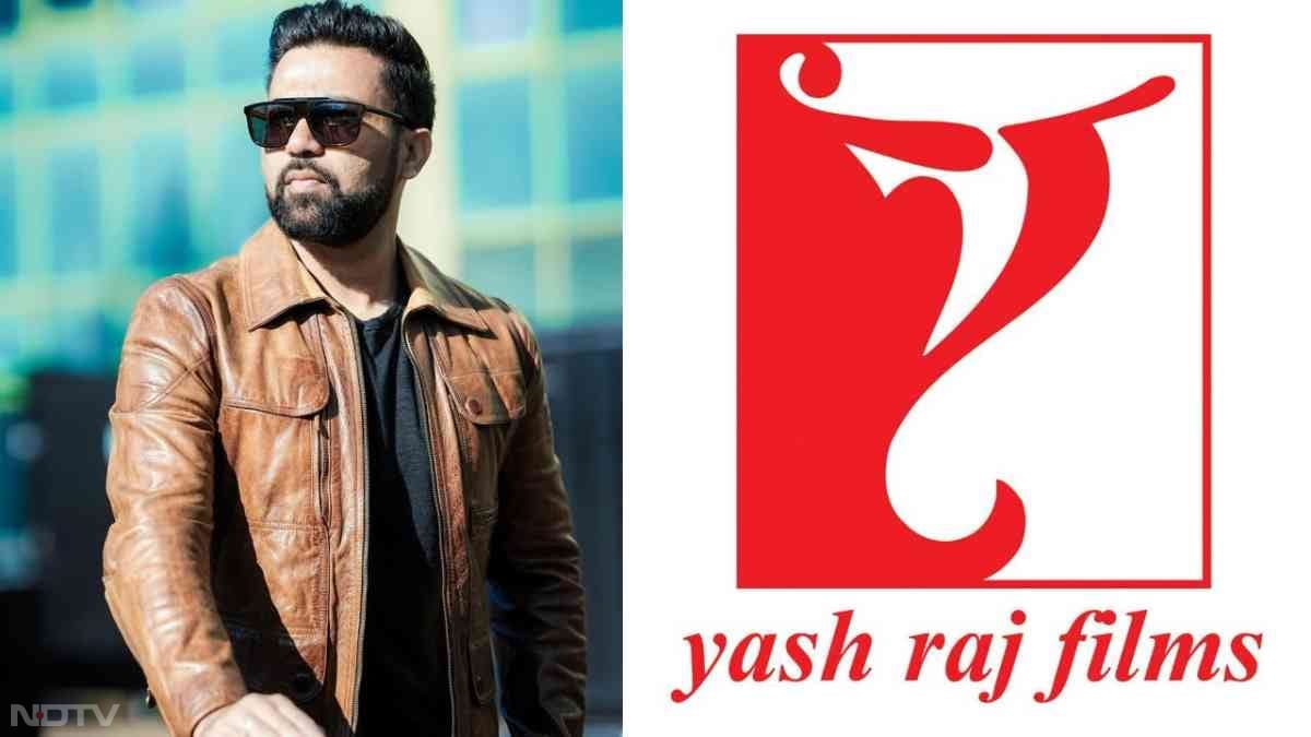 निर्देशक अली अब्बास जफर  यशराज फिल्म्स (YRF) में वापसी कर रहे हैं. जहां वे मेंटर आदित्य चोपड़ा के बैनर तले कई बड़े बजट की ओरिजिनल थिएट्रिकल प्रोजेक्ट्स का निर्देशन करेंगे.