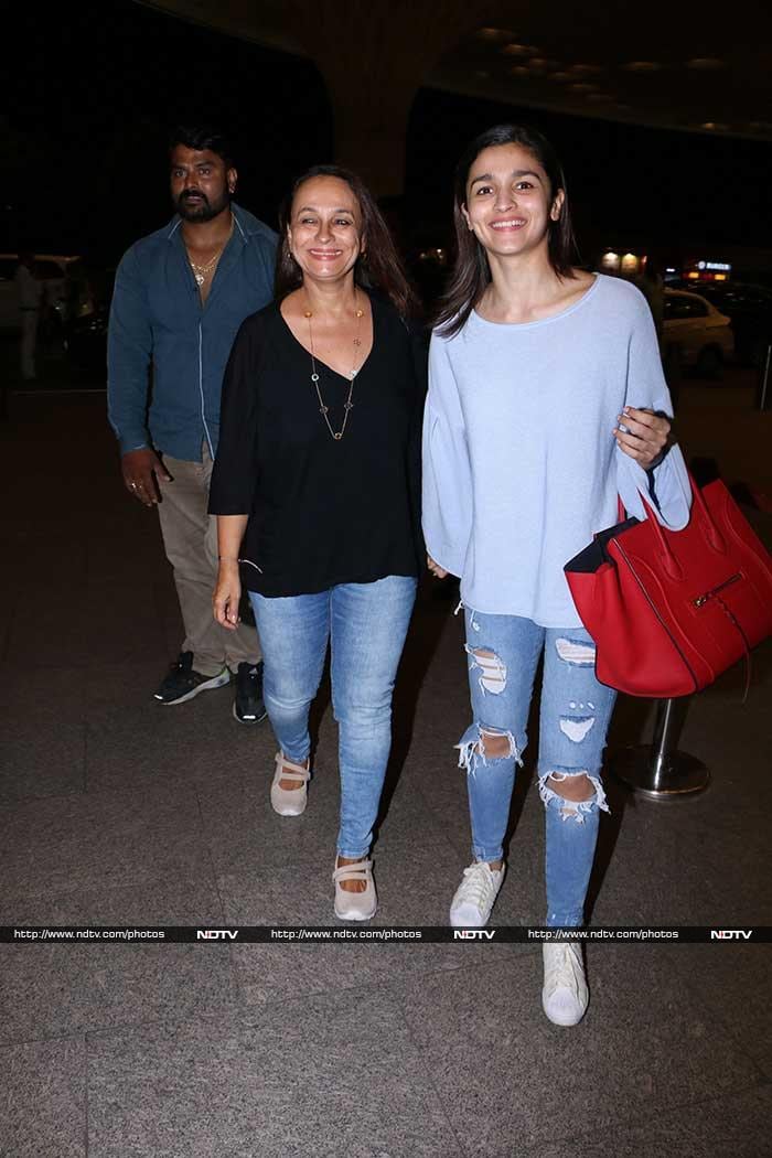 Alia Bhatt Is Happy To Fly With Her Favourite Travel Buddy