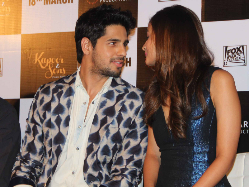 Alia's Cute Moments With Her Favourite <I>Kapoor</i> Brother