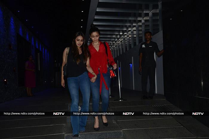 Inside Alia Bhatt And Ranbir Kapoor\'s Busy Mid-Week Plans