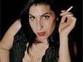 Photo : On Twitter, celebs mourn Amy Winehouse