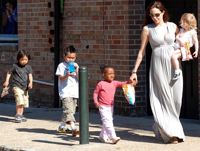 Angelina Jolie\'s life in pics
