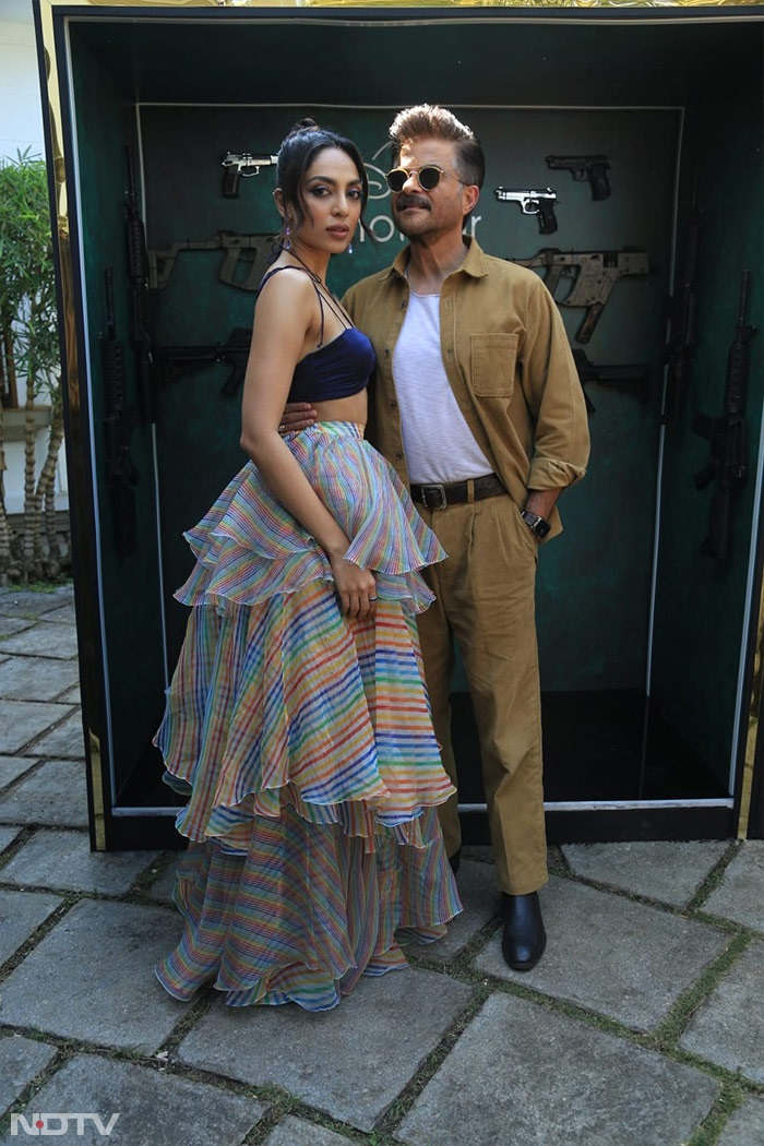 'द नाइट मैनेजर' के ट्रेलर लॉन्च के मौके पर शोभिता और अनिल कपूर.(फोटो क्रेडिट: वरिंदर चावला)