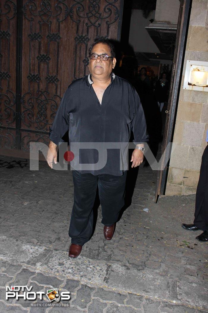 Family, friends at Anil Kapoor's birthday bash