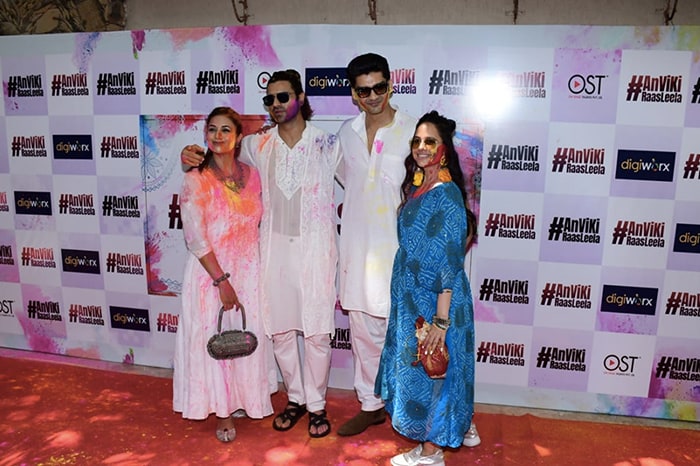 Ankita Lokhande And Vicky Jain Host Holi Bash
