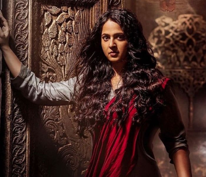 Happy Birthday, Anushka Shetty. Charming @ 36