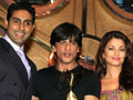 Ash, Abhi , SRK at Apsara Awards