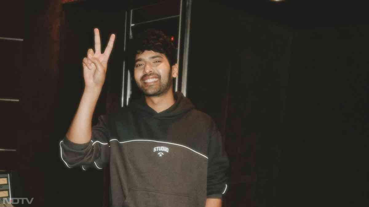बॉलीवुड में अरमान मलिक आज किसी पहचान के मोहताज नहीं हैं. रोमांटिक गानों से लेकर पॉप म्यूजिक तक, उन्होंने अपनी अलग पहचान बनाई है.