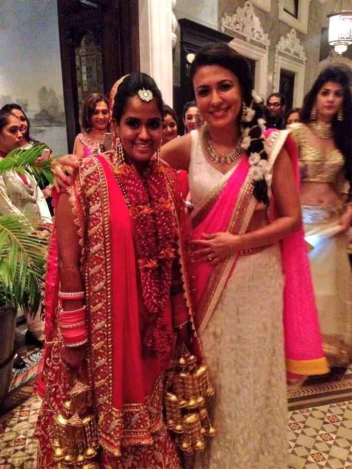 Up Close and Personal at Arpita\'s Wedding: Priyanka, Katrina Sizzle