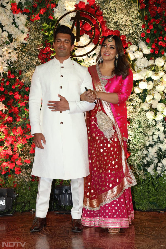 Bipasha Basu and husband Karan Singh Grover were dressed in their festive best. (Image courtesy: Varinder Chawla)