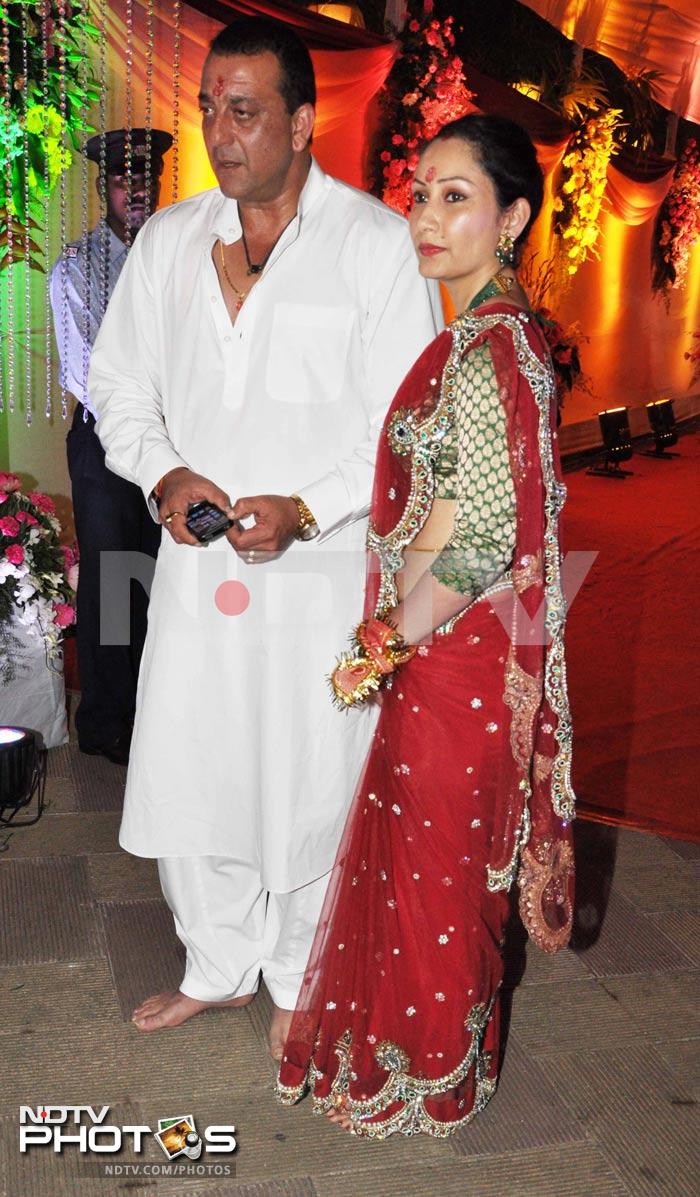 Ash and baby bump at Sanjay Dutt's Mata Ki Chowki