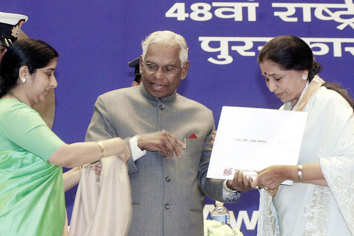 Asha received the Dadasaheb Phalke Award in 2000 for her outstanding contribution to Indian cinema.