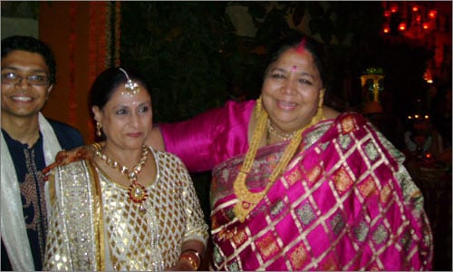 <b>Perfect host</b>: Mother Jaya Bachchan with the guests