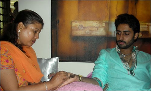 <b>Mehendi ceremony</b>: Abhishek Bachchan at his house