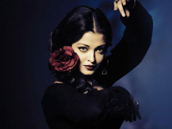 40 pictures of Aishwarya we love