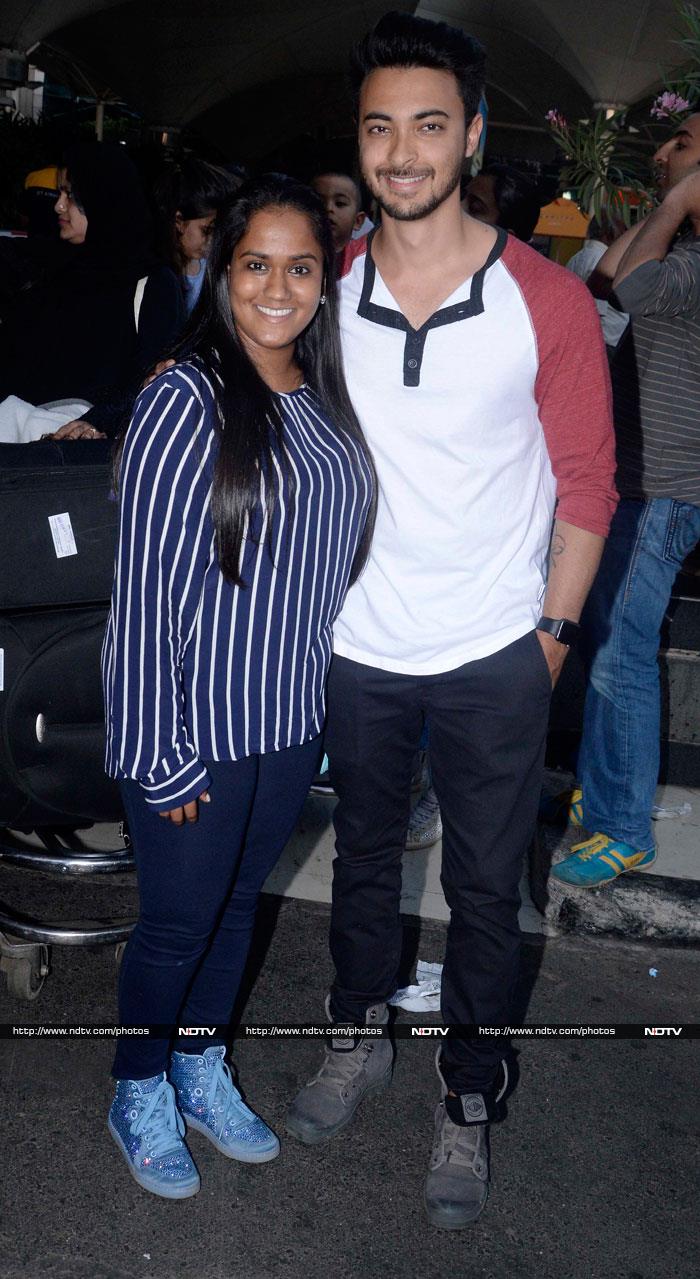 At the Airport: Arpita, Aayush and a Gangster