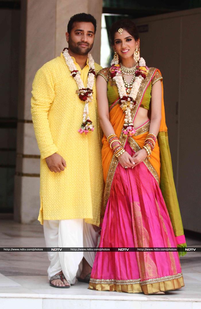 50 Prettiest Sulakshana Monga's Bridal Lehengas Worn by Real Brides | Best  indian wedding dresses, Indian bride outfits, Indian wedding outfits