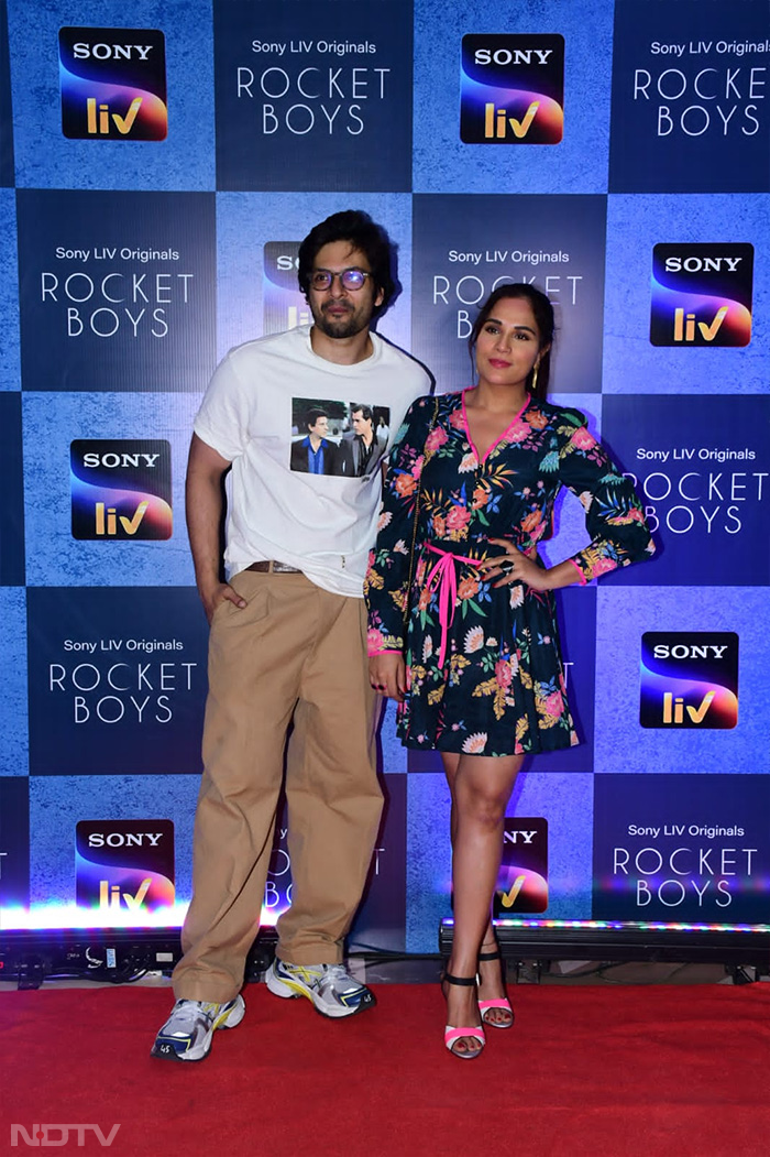 At Rocket Boys 2 Screening: Saba Azad, Hrithik Roshan And Others