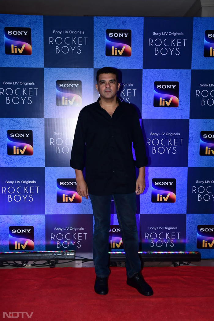 At Rocket Boys 2 Screening: Saba Azad, Hrithik Roshan And Others