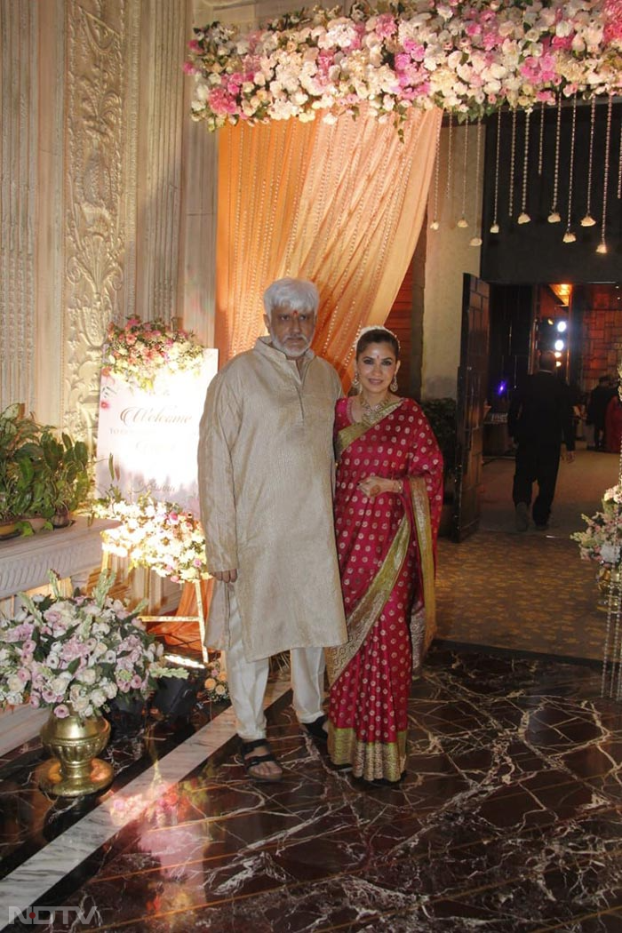 At Krishna Bhatt\'s Wedding Reception, Avika Gor, Sandeepa Dhar, Manjari Faddnis And Others