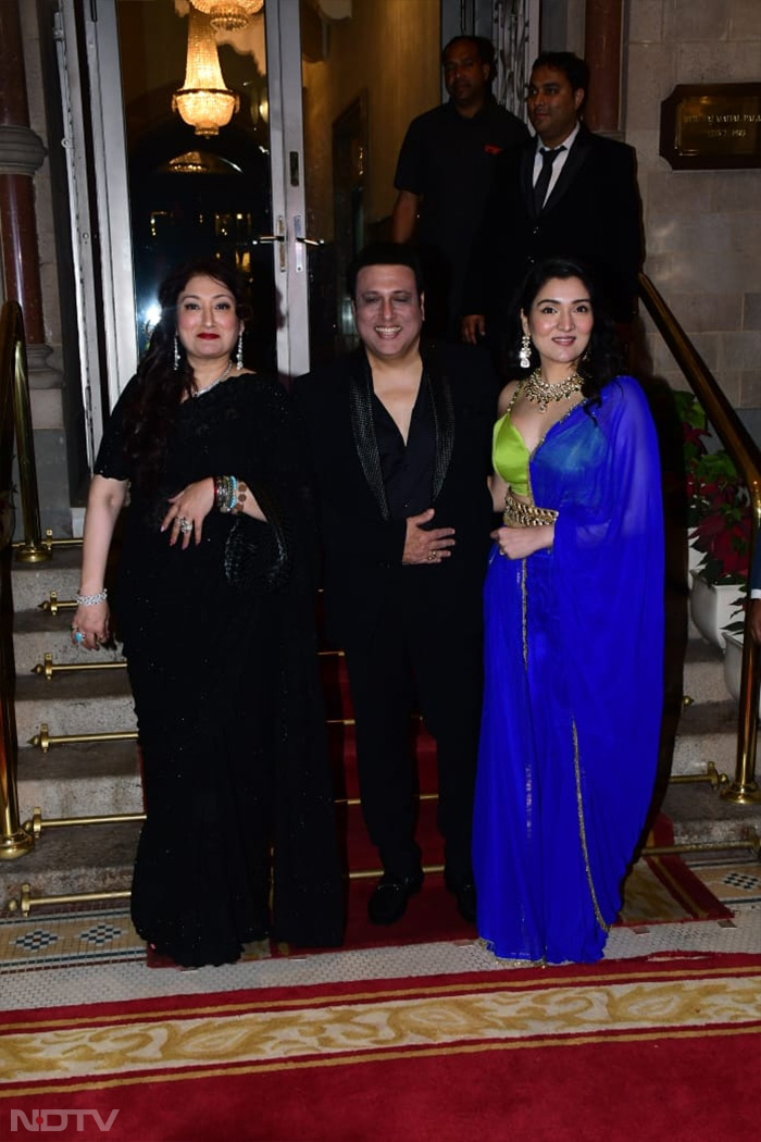 At Raveena Taurani"s Wedding Reception: Ayushmann, Sonakshi, Huma, The Shettys And Others