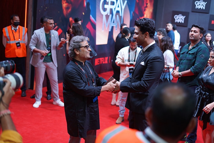 Vishal Bhardwaj and Vicky connected on the red carpet.