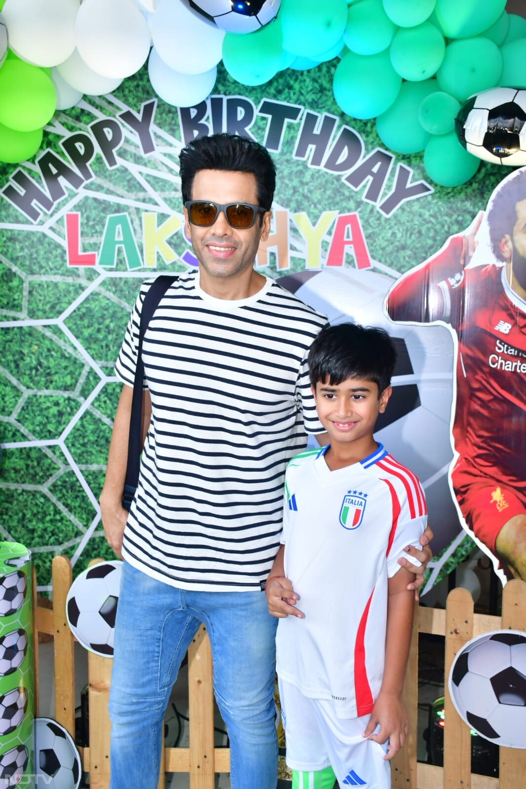 Tusshar Kapoor hosted a football-themed birthday party for his son Laksshya. (Image courtesy: Varinder Chawla)