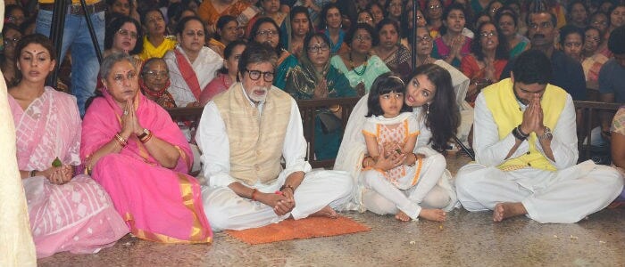 Throwback To Durga Puja Celebrations With The Bachchans