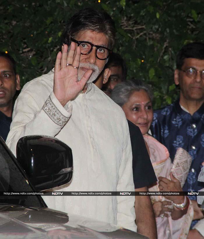 Ganesh Chaturthi: Bachchans, Khans And Other Celebs Celebrate At Ambani Party