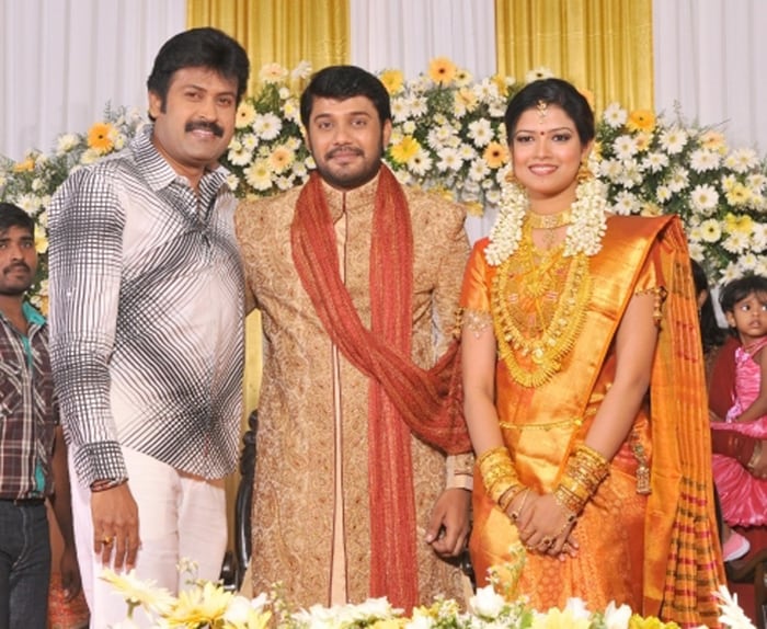 Actor Manoj K Jayan with the couple.