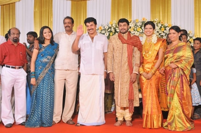 Southern superstar Mammootty (Bala's right) bless the couple.