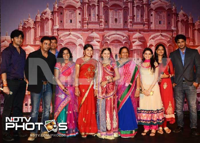 Balika Vadhu cast celebrate 1000th episode